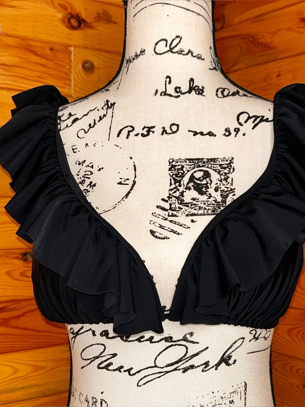 Ruffled V-Neck Black bikini top